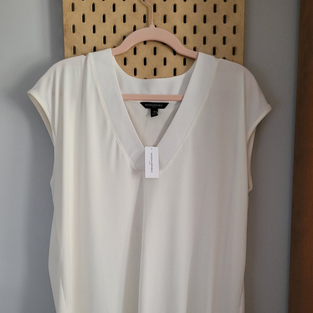 NWT White Banana Republic Blouse Size M